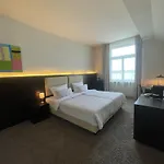 Отель Kieler Yacht-club Киль