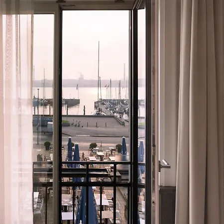 Otel Kieler Yacht-club 4*
