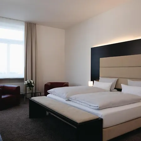 Otel Kieler Yacht-club 4*