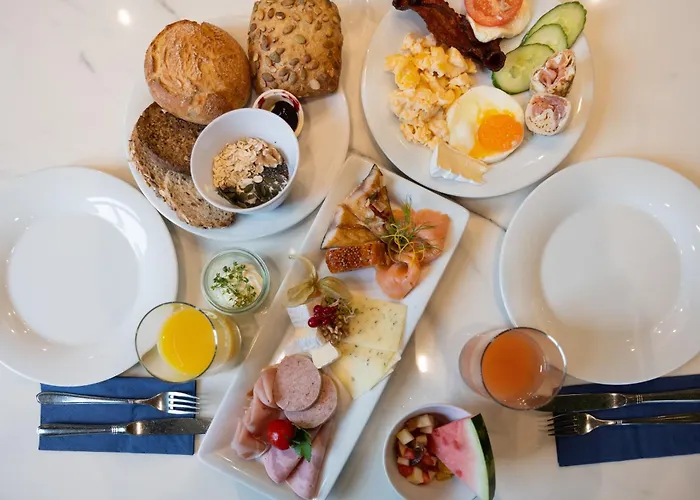 Kieler Yacht-club Hotel 4*