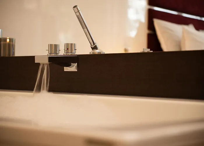 Kieler Yacht-club Hotel 4*