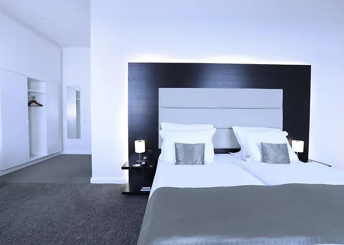 Kieler Yacht-club 4*